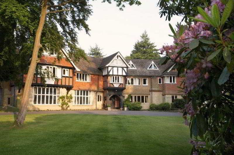 De Vere Venues Branksome Hotel Haslemere Kültér fotó